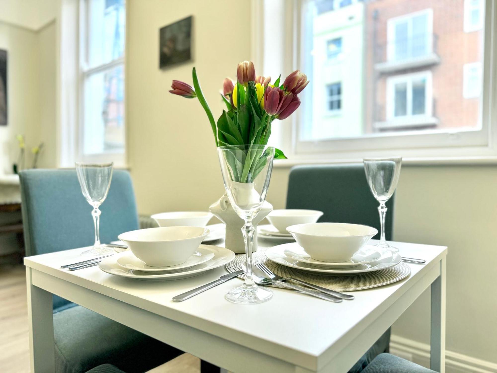Chic Marylebone Studio, Walk To Oxford Street Or Regent's Park, By The Design Traveller Apartment London